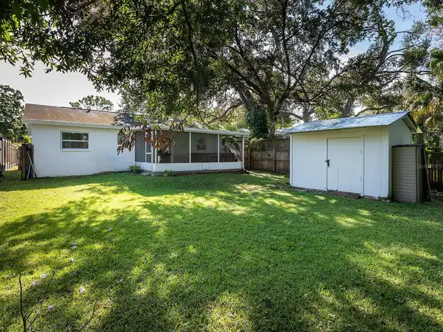 Listing Photo 18