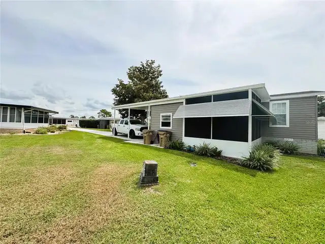 Listing Photo 10