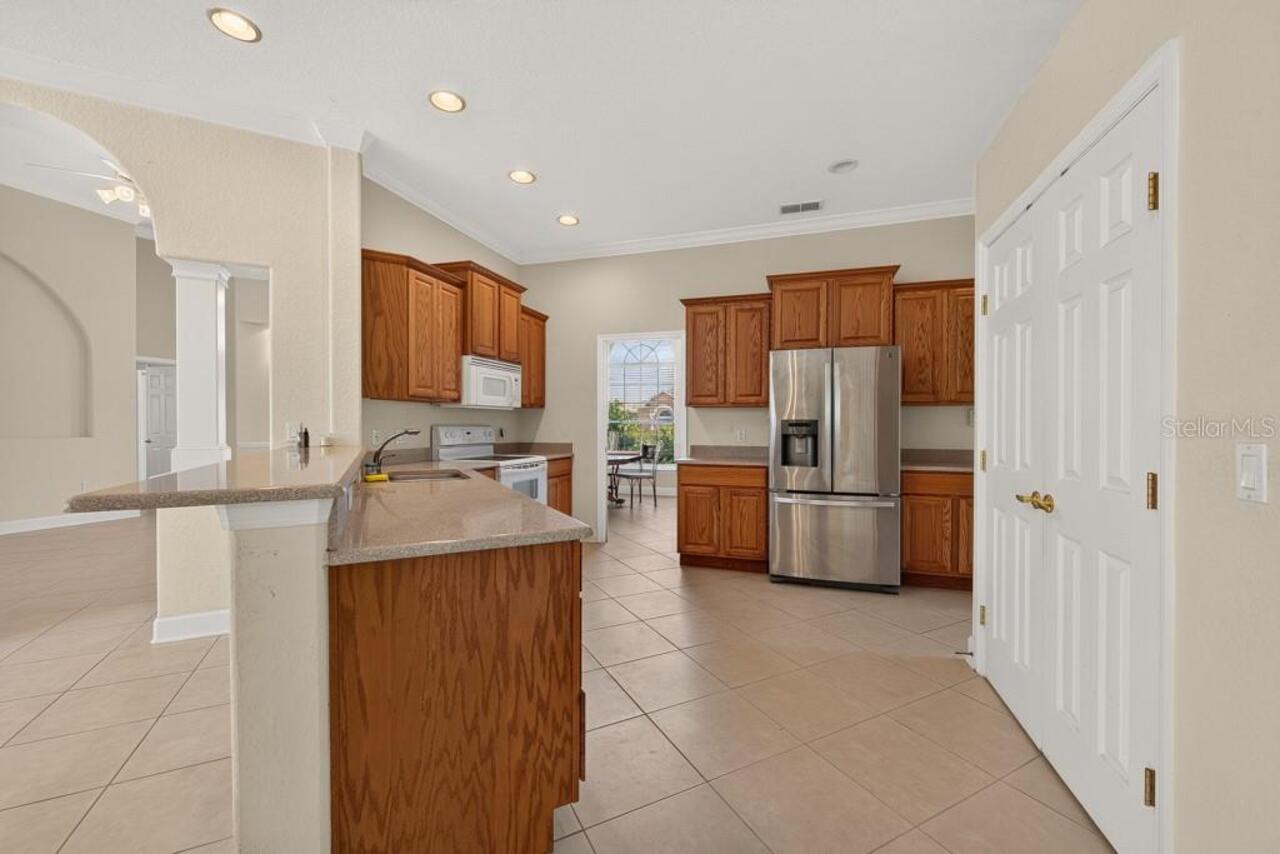 Listing Photo 16