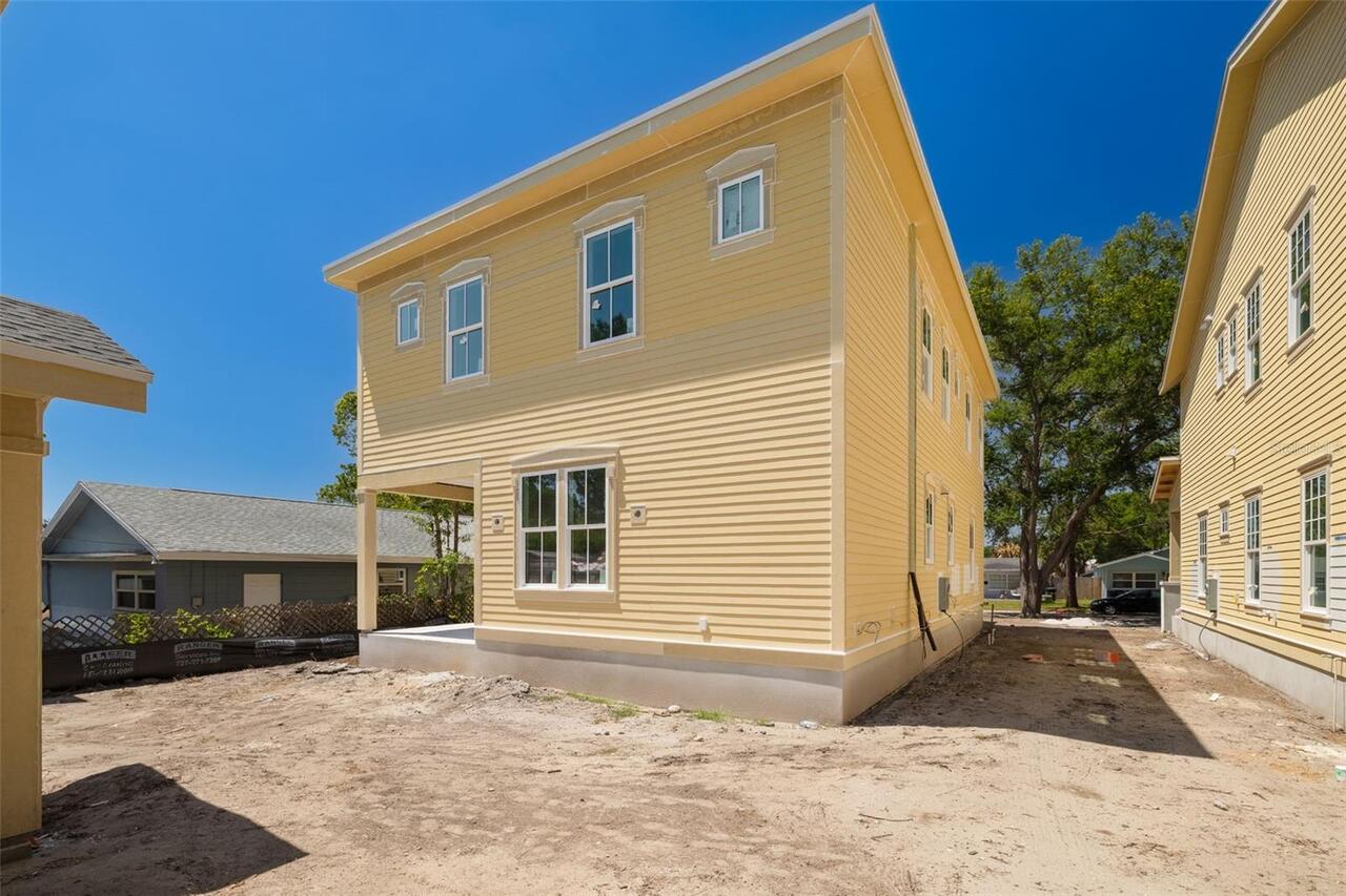 Listing Photo 8