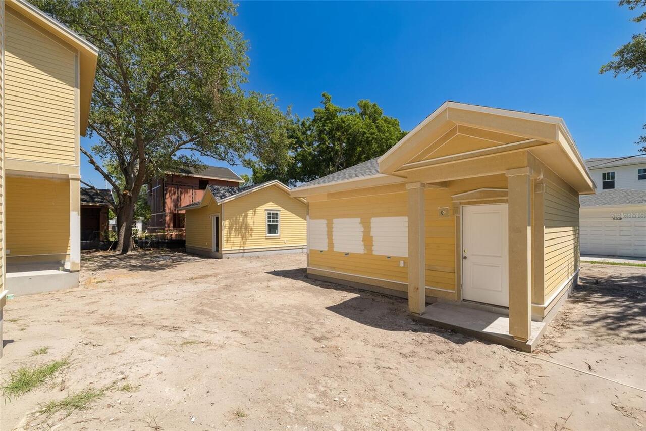 Listing Photo 9