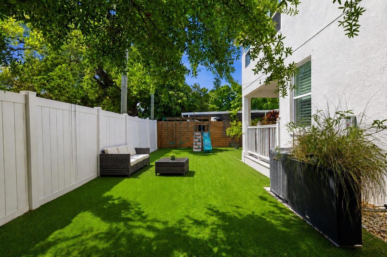 Listing Photo 33