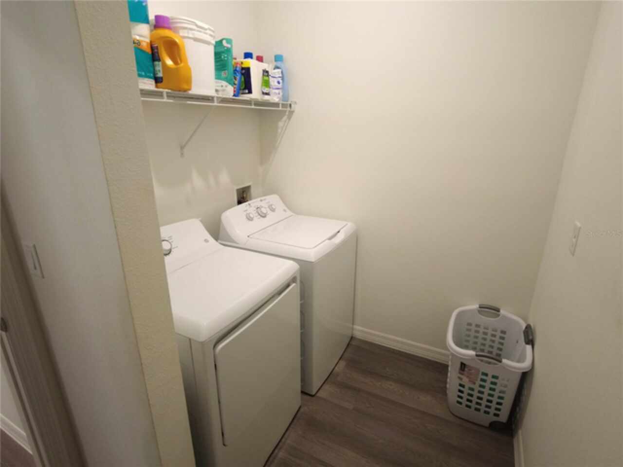 Listing Photo 8