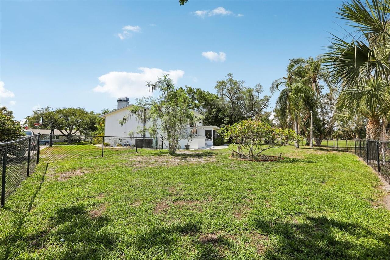 Listing Photo 42