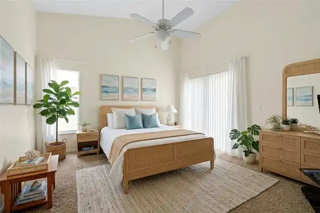 Listing Photo 11