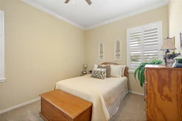 Listing Photo 25