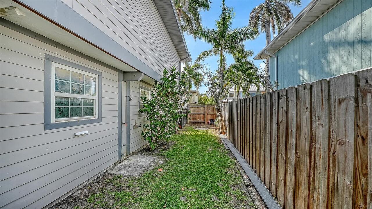 Listing Photo 24
