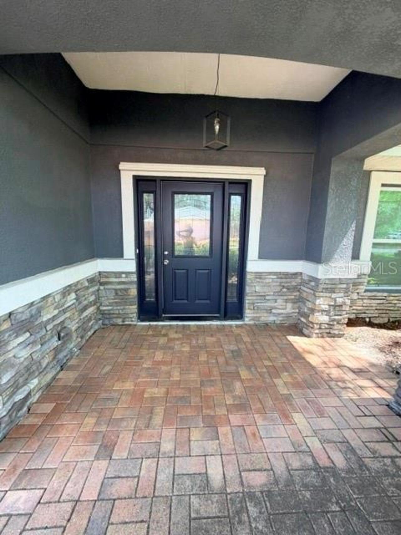 Listing Photo 6