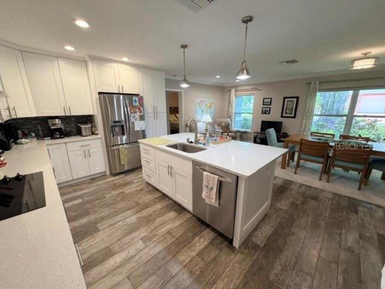 Listing Photo 11