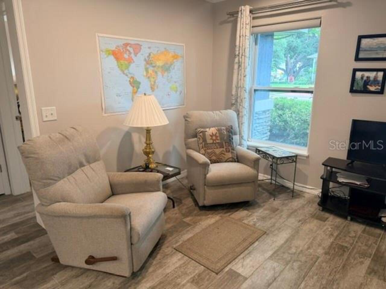 Listing Photo 17