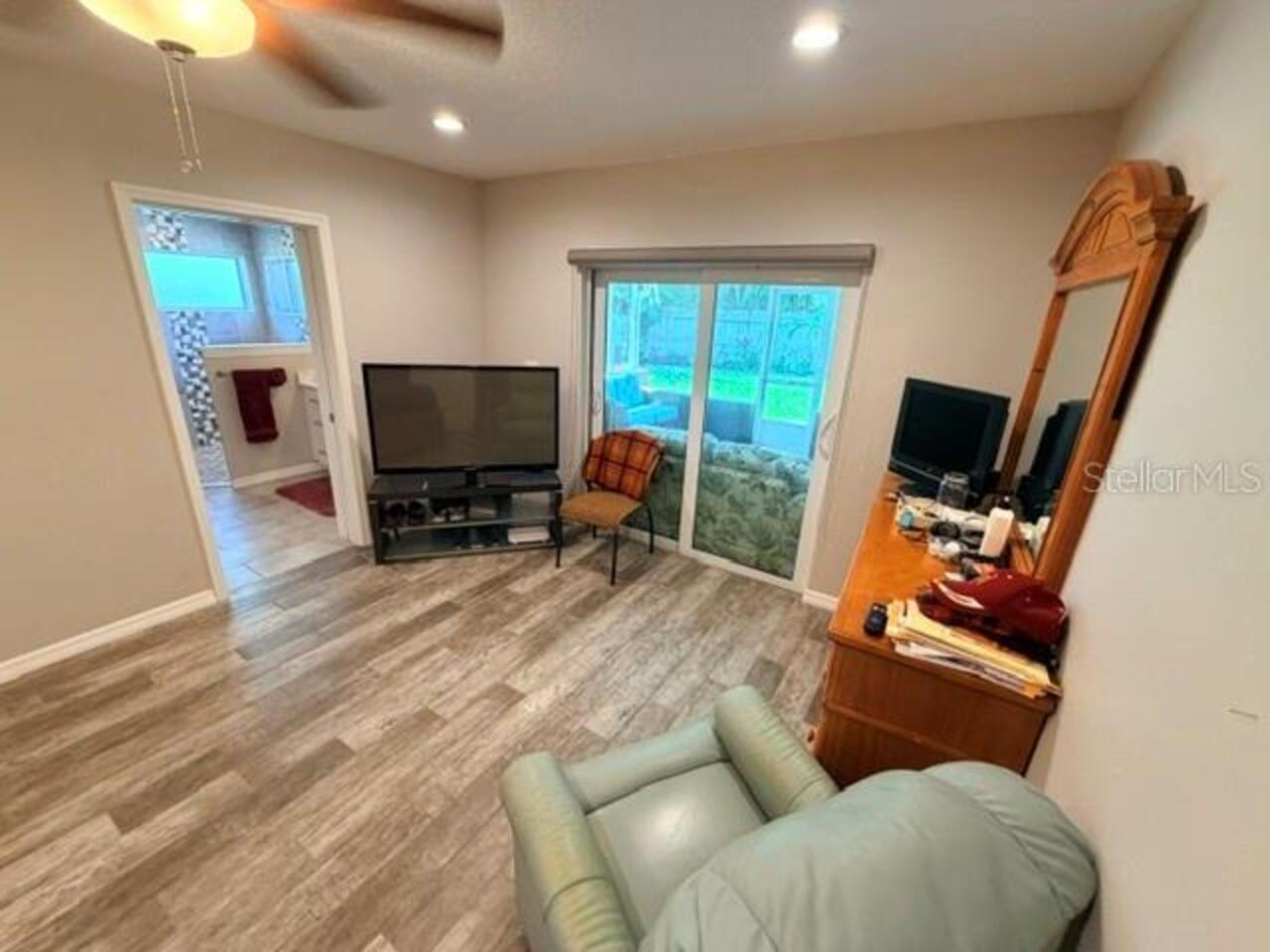Listing Photo 23