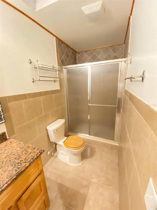 Listing Photo 15