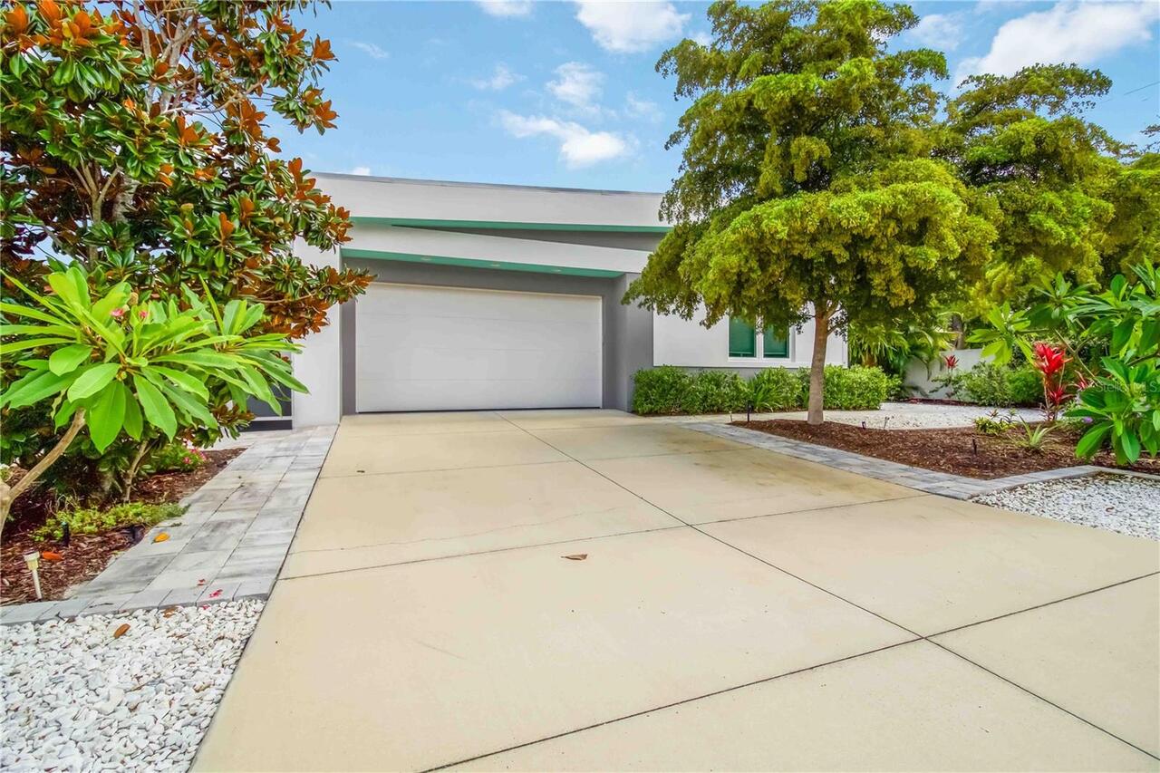 Sarasota Real Estate