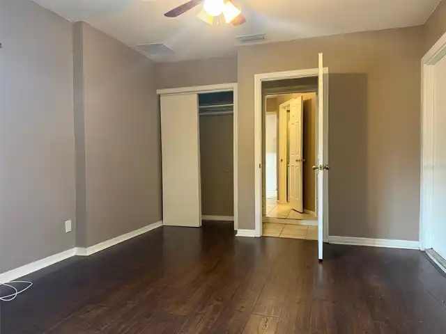 Listing Photo 15