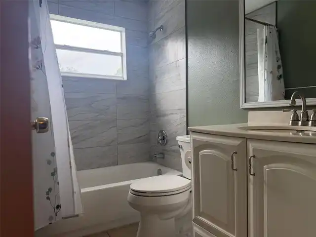Listing Photo 25