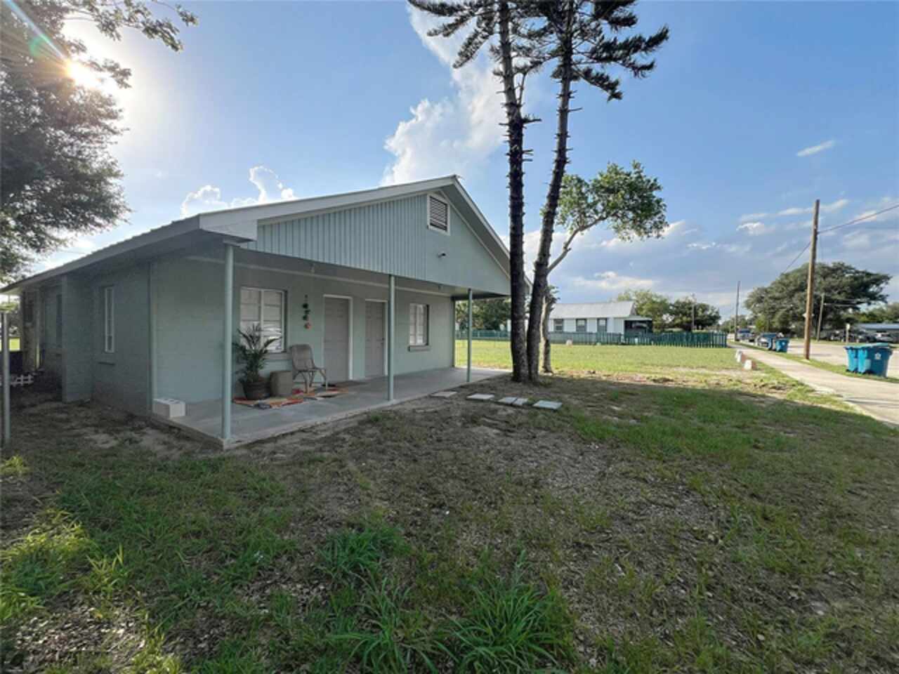 Listing Photo 8