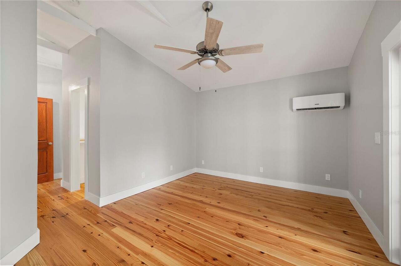 Listing Photo 29