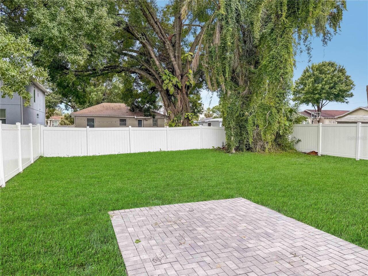 Listing Photo 21