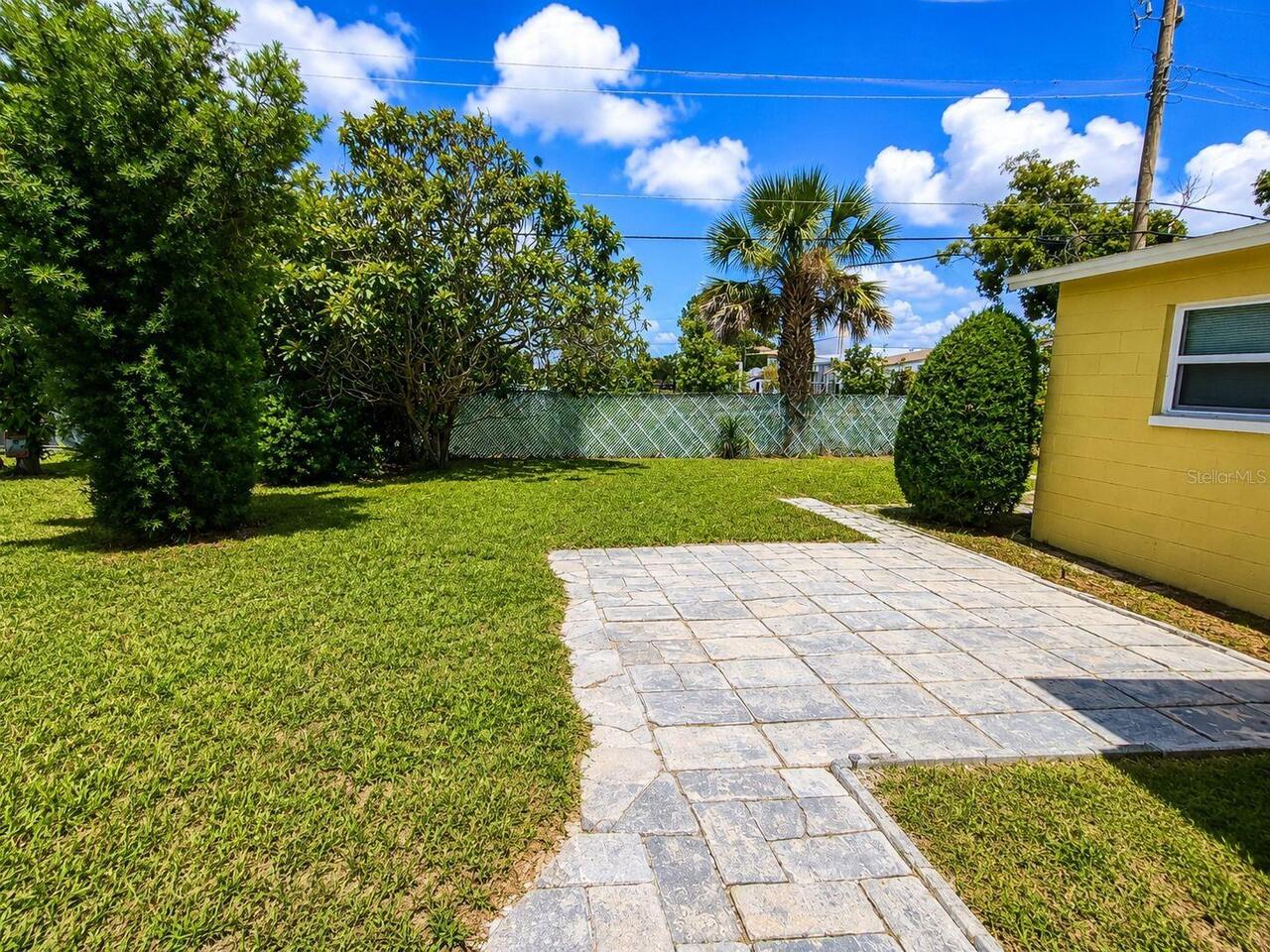 Listing Photo 7