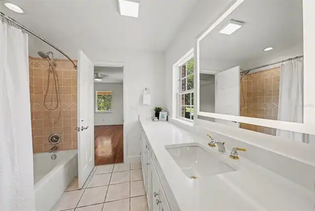 Listing Photo 41