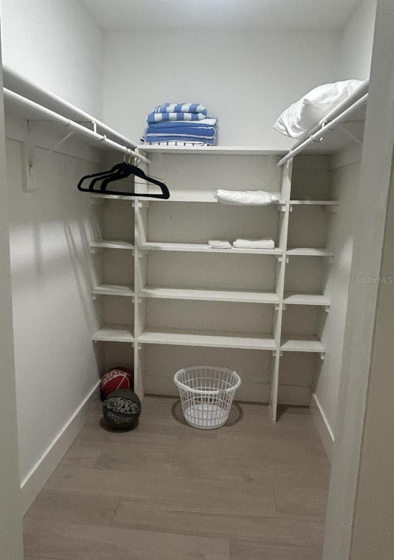 Listing Photo 16