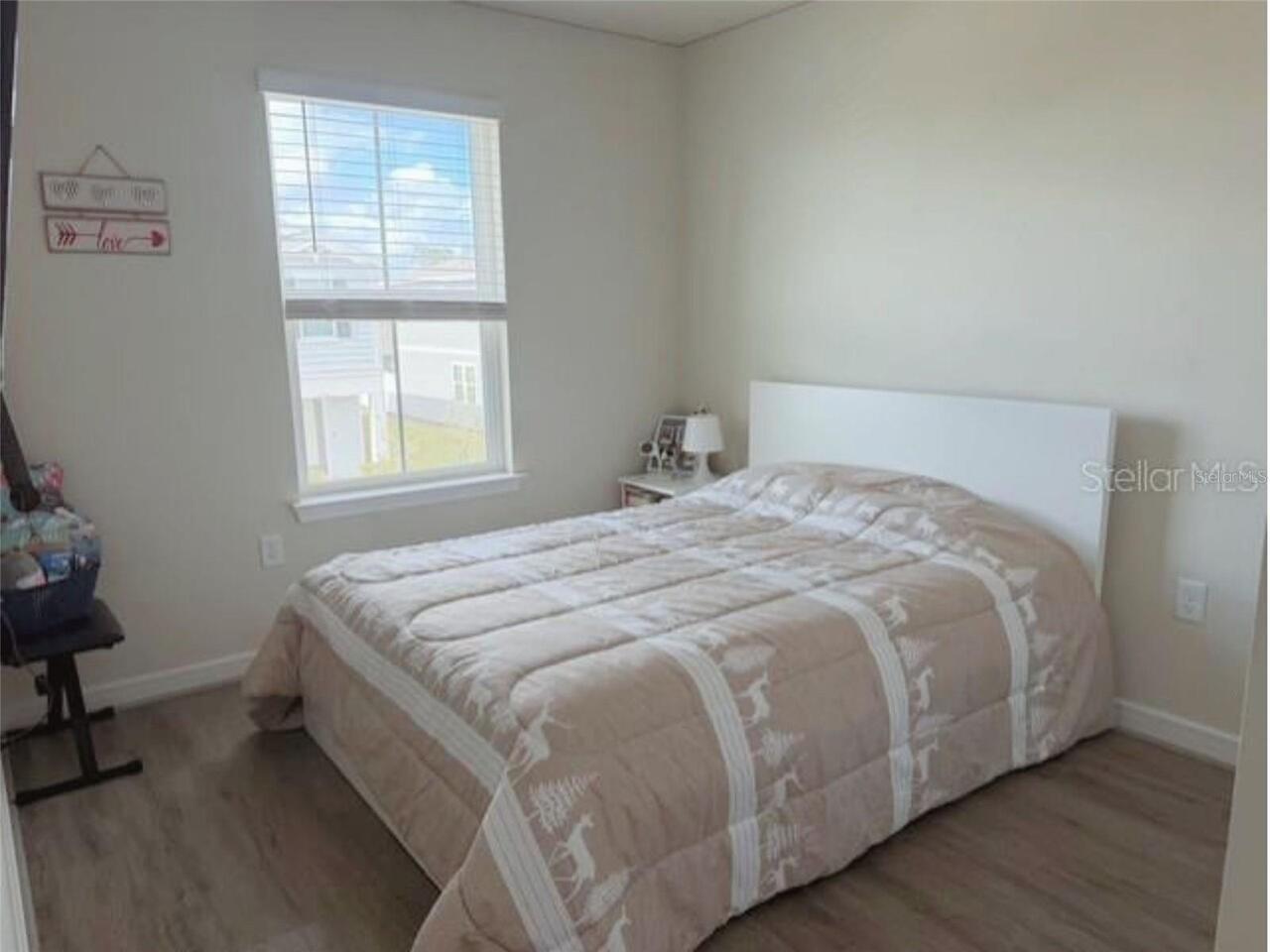 Listing Photo 9