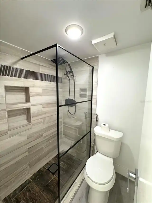Listing Photo 28
