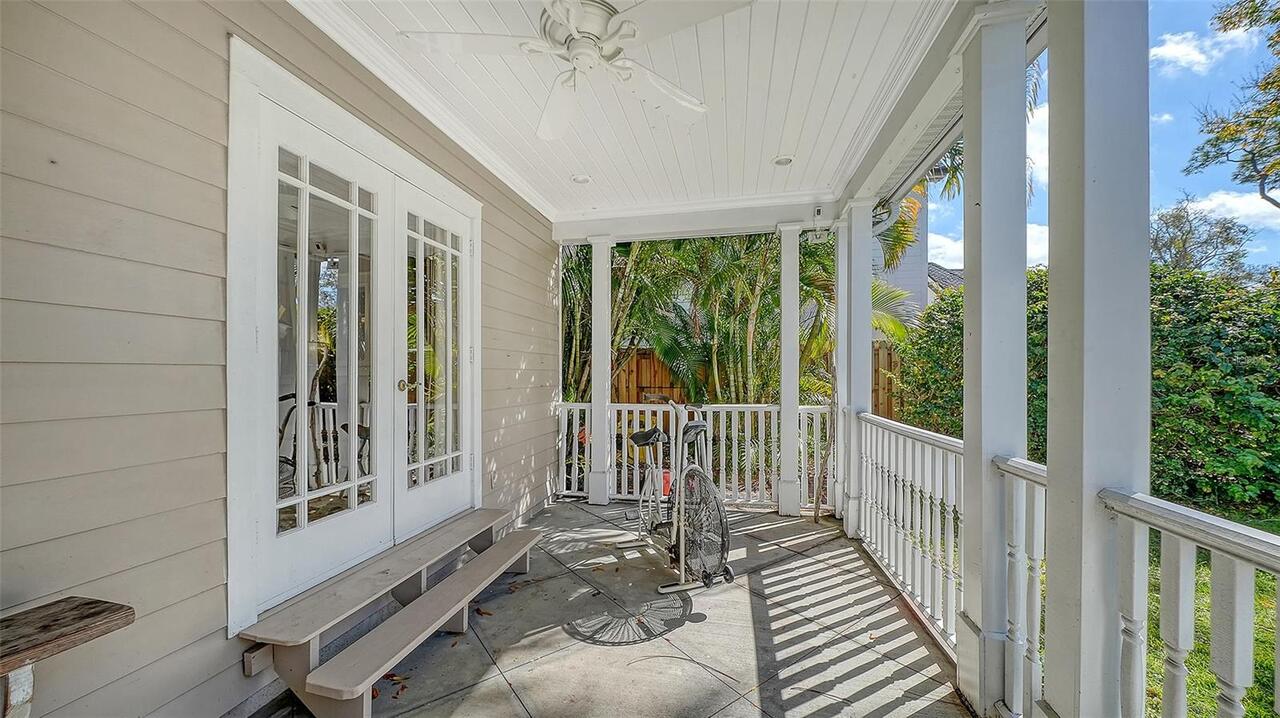 Listing Photo 11