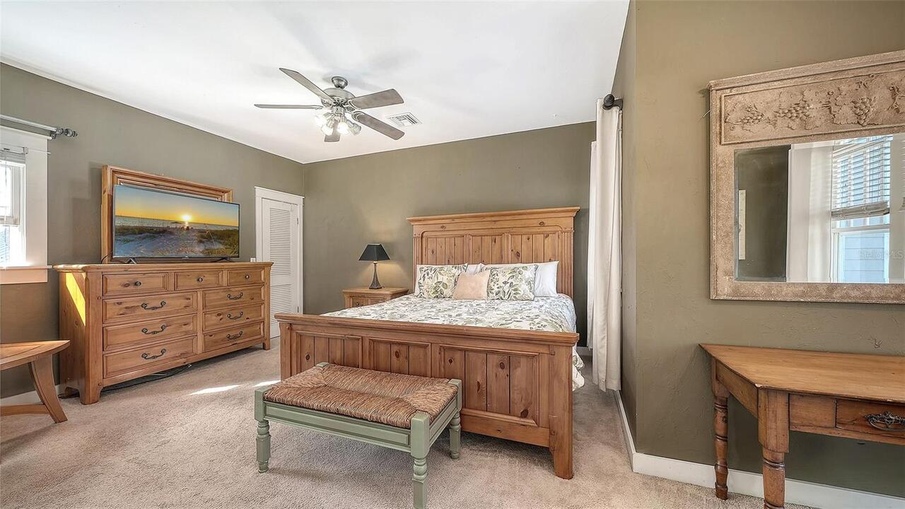 Listing Photo 25
