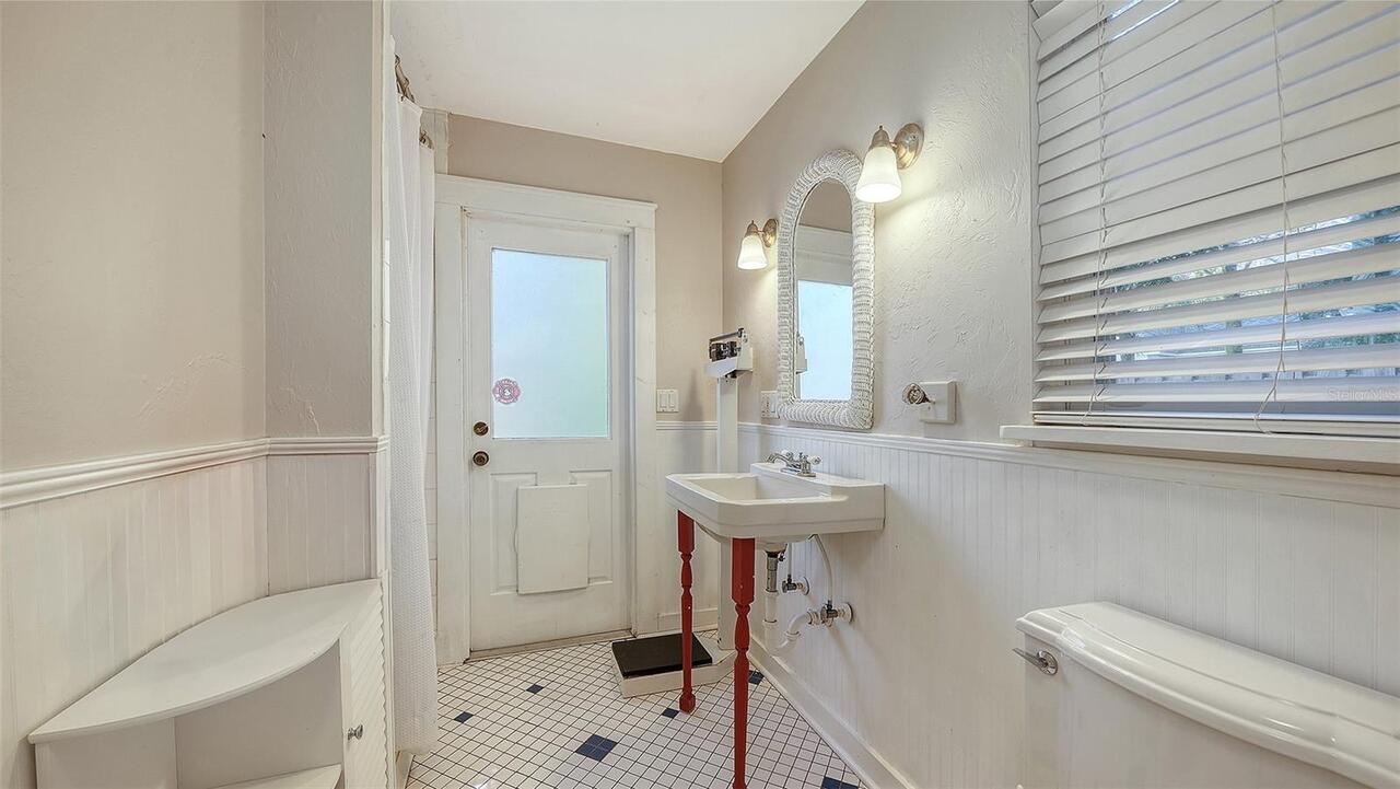 Listing Photo 32