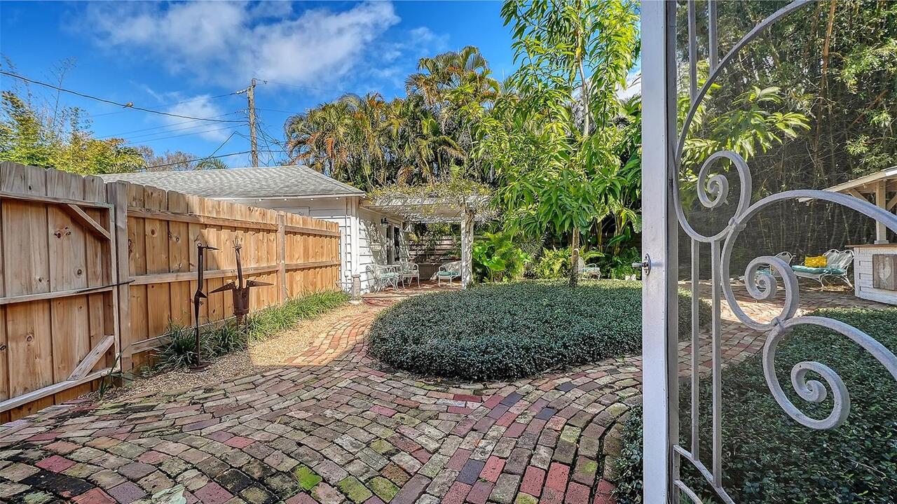 Listing Photo 36