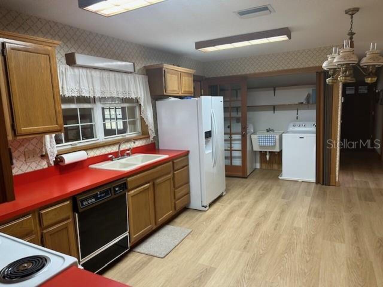 Listing Photo 13