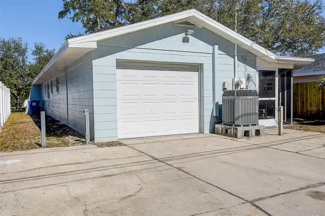 Listing Photo 37
