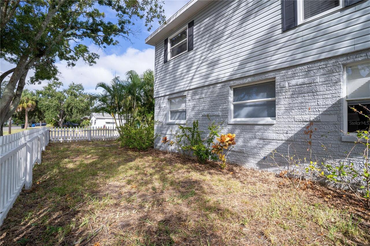 Listing Photo 33