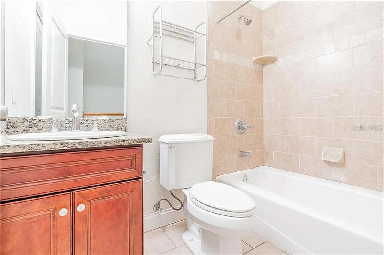 Listing Photo 18