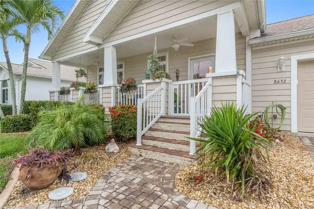 Listing Photo 11