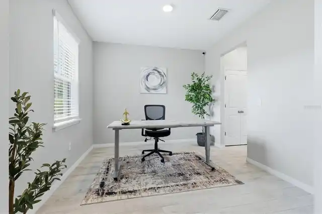 Listing Photo 17