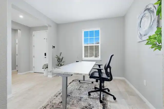 Listing Photo 18