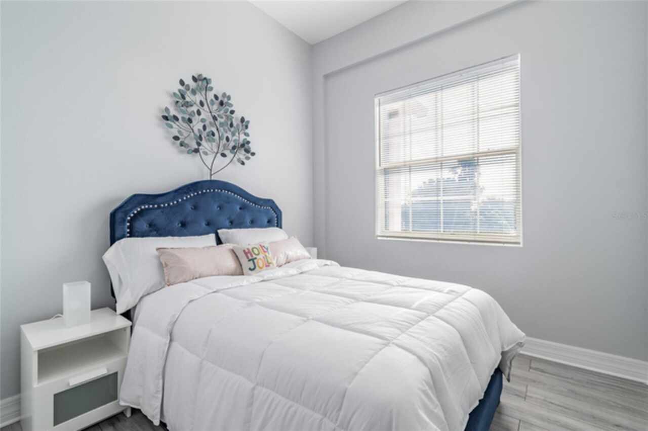 Listing Photo 15