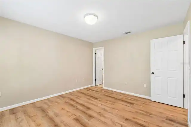 Listing Photo 31