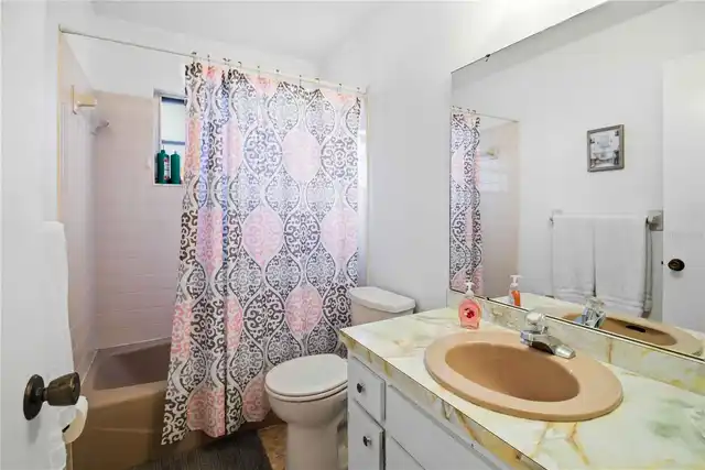 Listing Photo 22