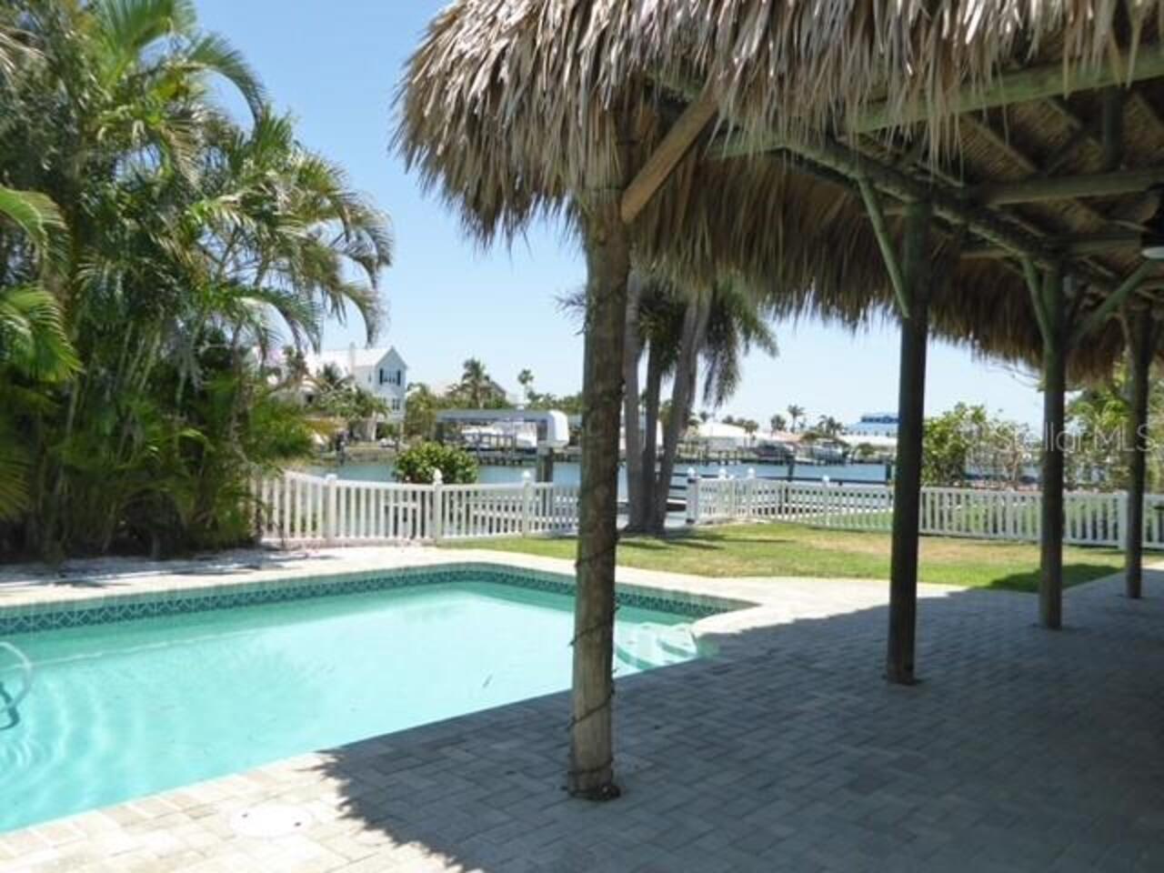 Listing Photo 8
