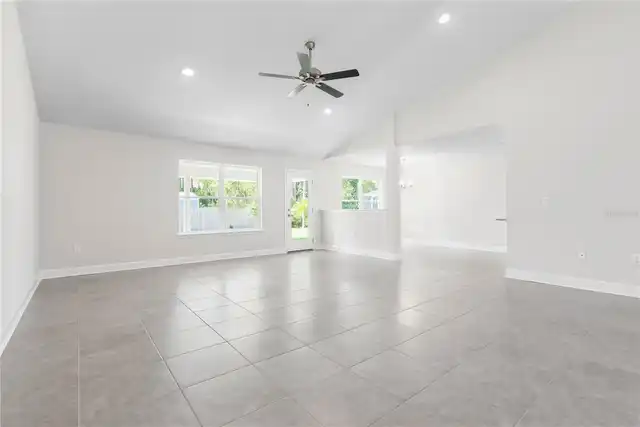 Listing Photo 7