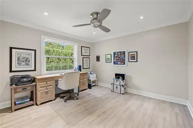 Listing Photo 37