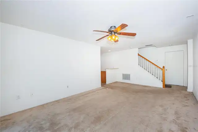 Listing Photo 33
