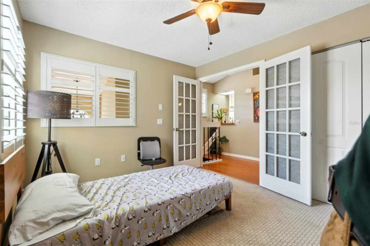 Listing Photo 12