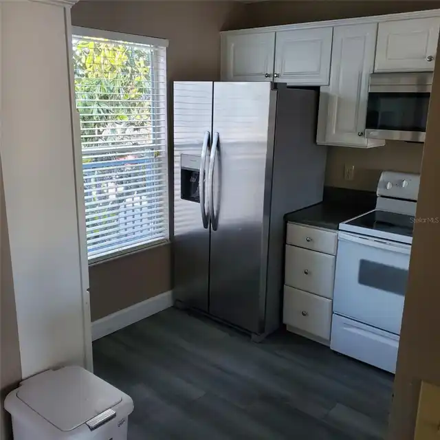 Listing Photo 6