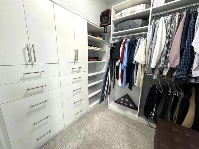 Listing Photo 16