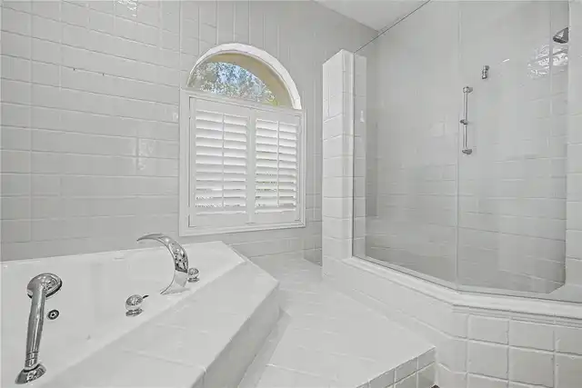 Listing Photo 34