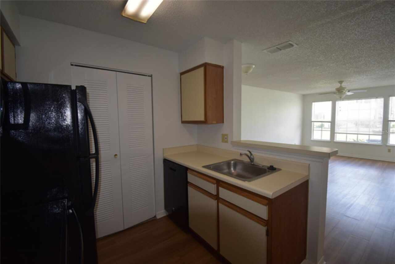 Listing Photo 7